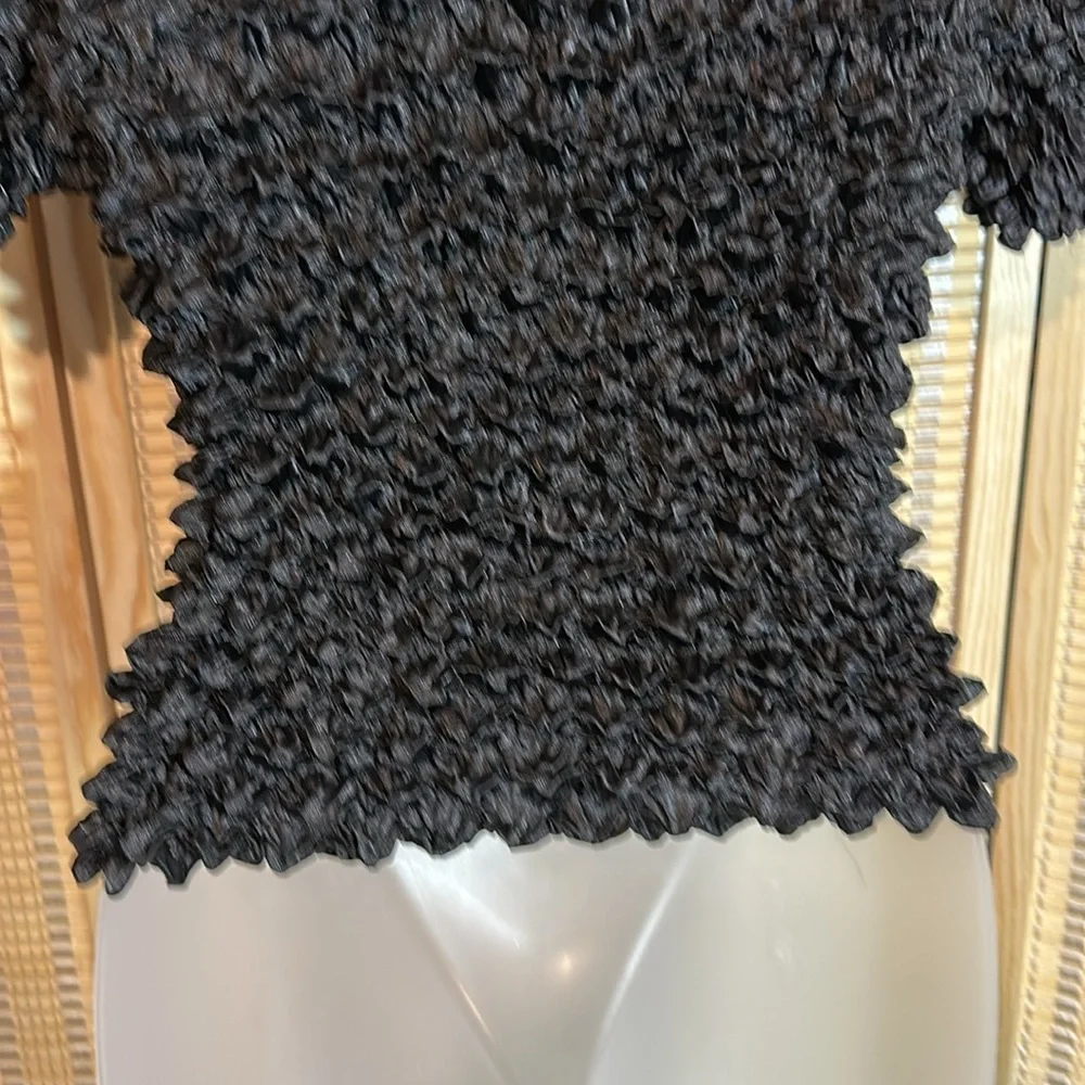 Vintage Y2K Black Cropped Silk Feel Stretchy Ruffled Short Sleeve Popcorn Shirt - Picture 12 of 14